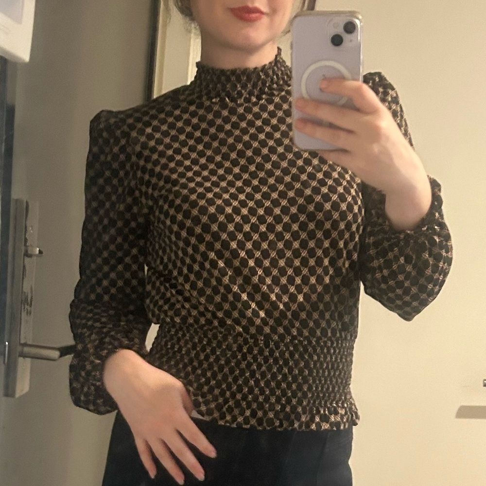 Morgan de Toi Geometric Black Top w/Ruching
